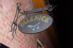 kovany_vyvesni_stit_palenice_002